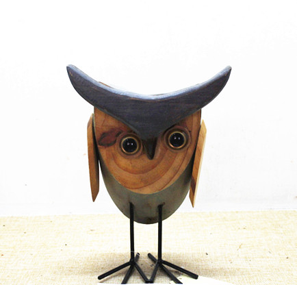 wooden owl decorations